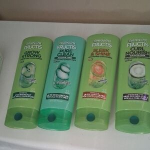 Grow Strong Fortifying Conditioner - Green